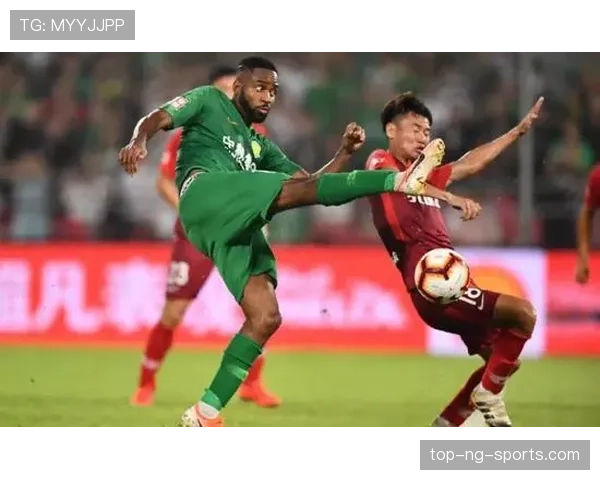 护脸动作中手球判定的争议点在哪些环节容易被忽视？